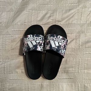 Womens Adidas slide sandal